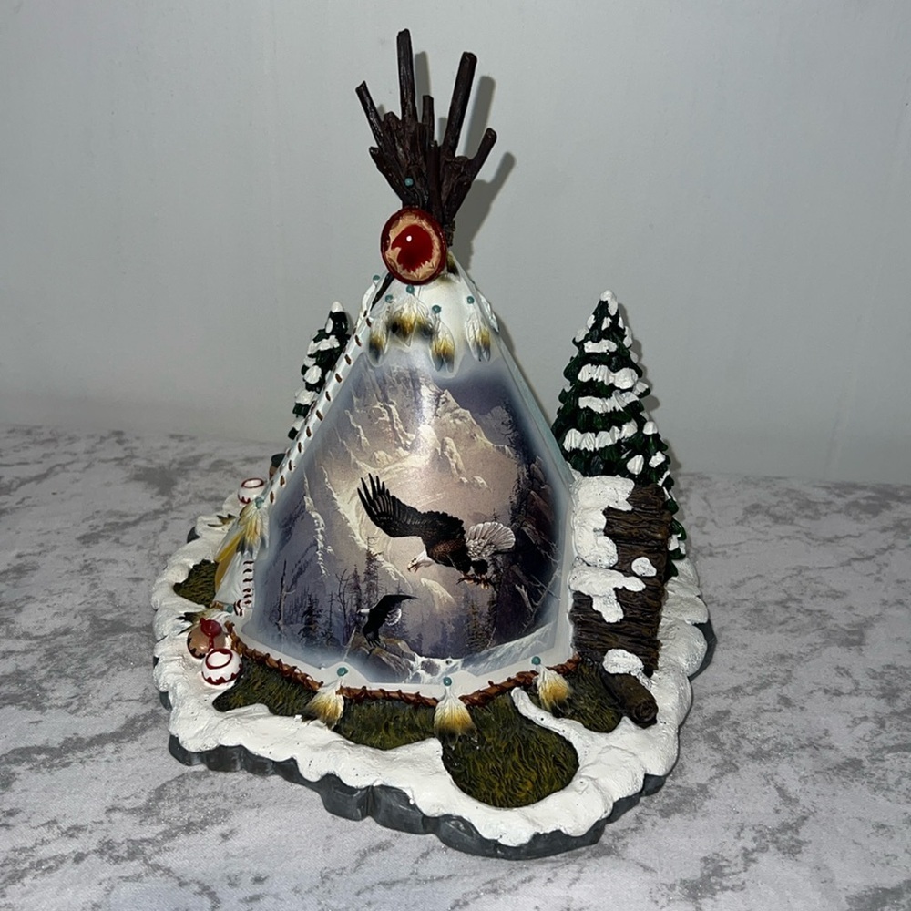 Hawthorne Village Spirit of the Eagle By Ted Blaylock 2009
Sculpture No A1449
